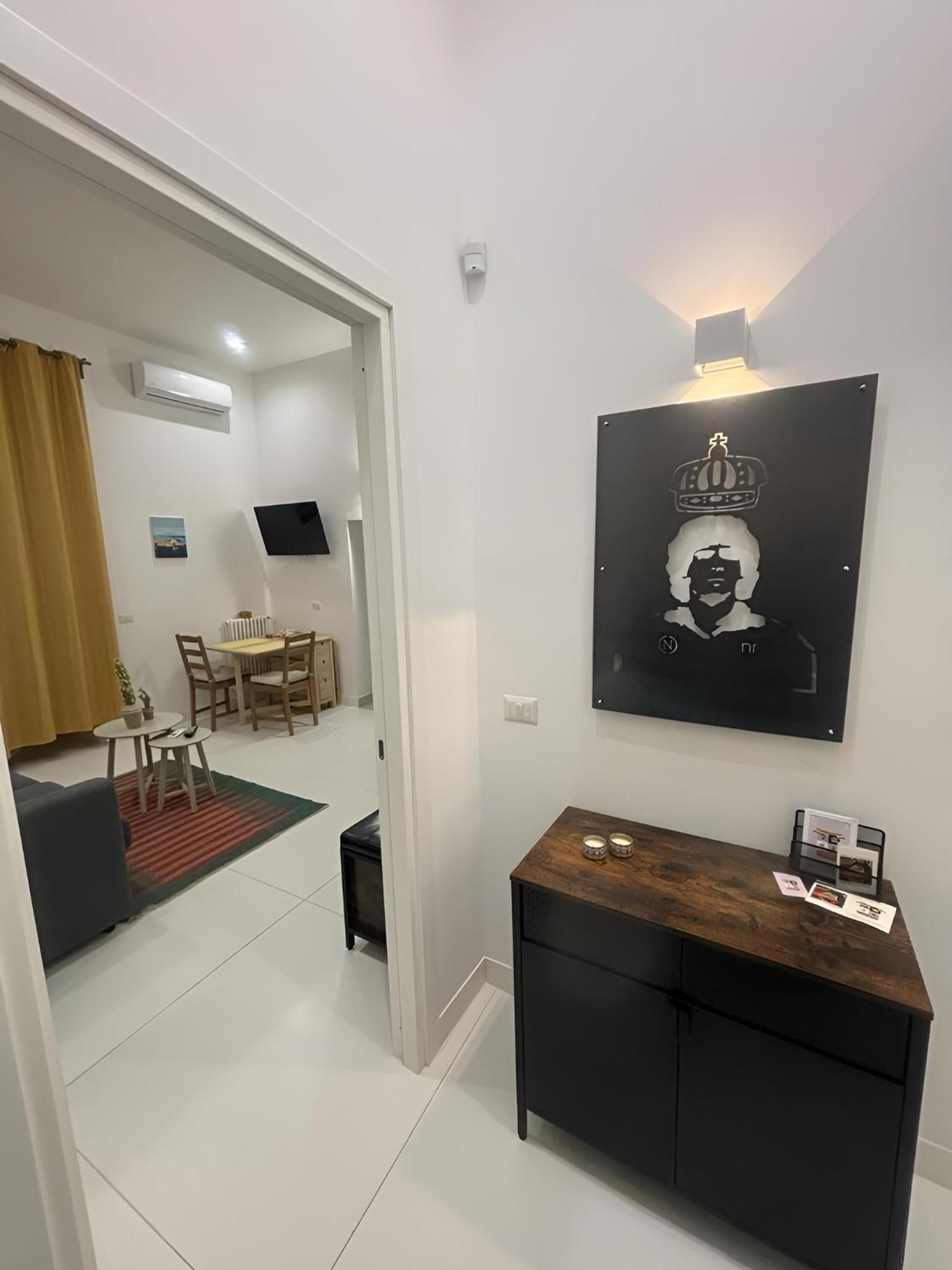 Il Vicoletto Del Castello Hotell Neapel Exteriör bild