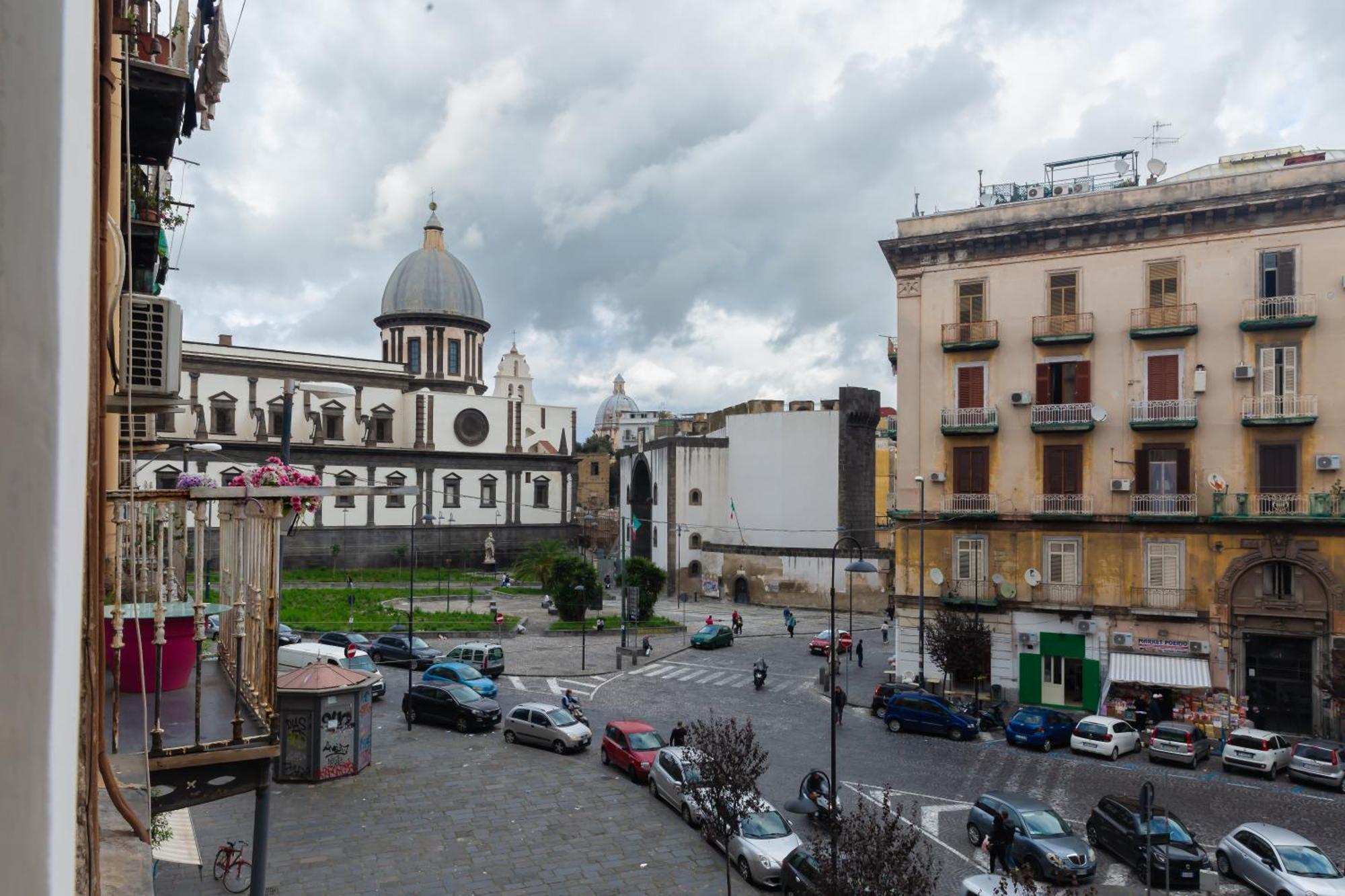 Il Vicoletto Del Castello Hotell Neapel Exteriör bild