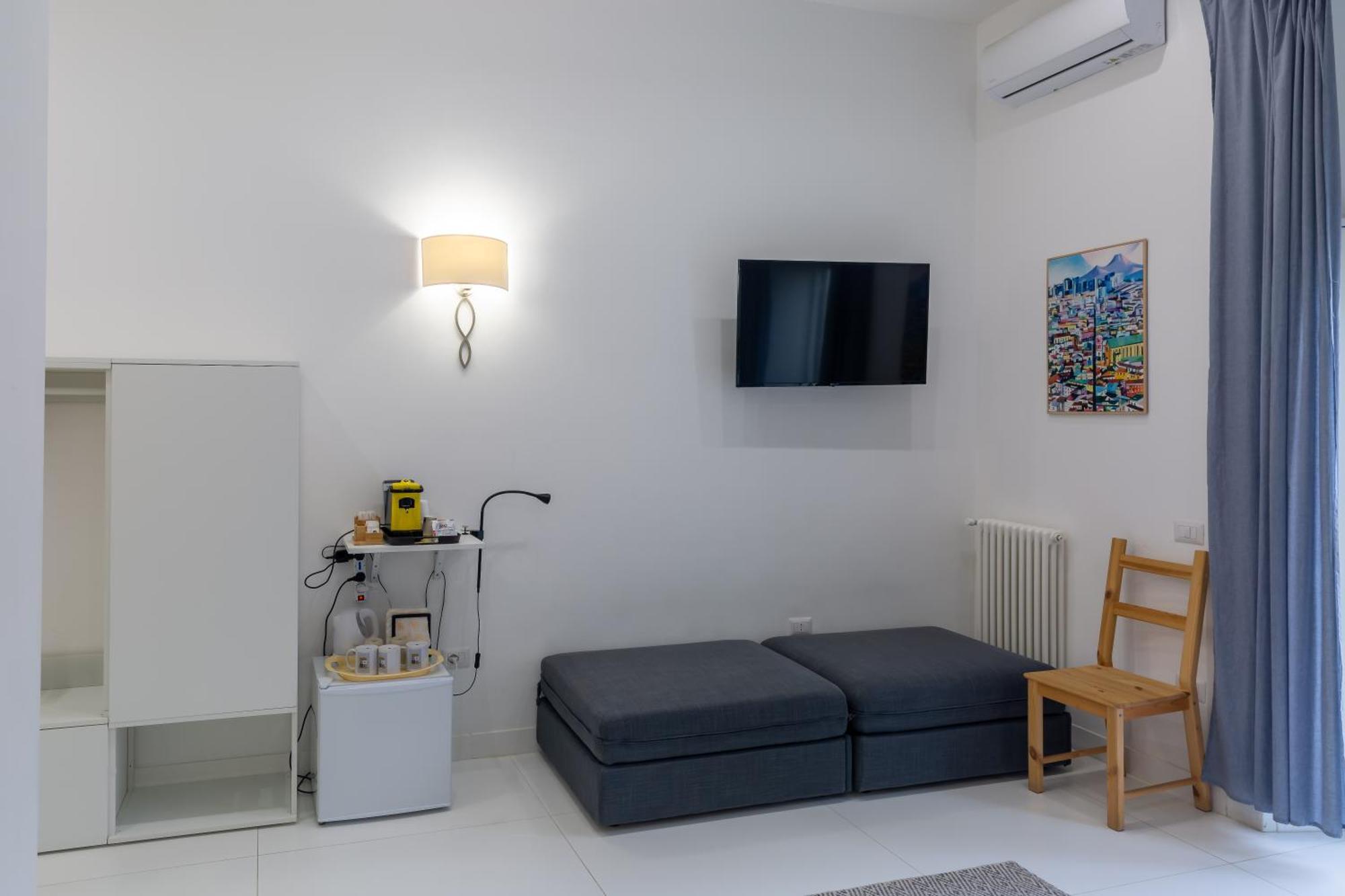Il Vicoletto Del Castello Hotell Neapel Exteriör bild