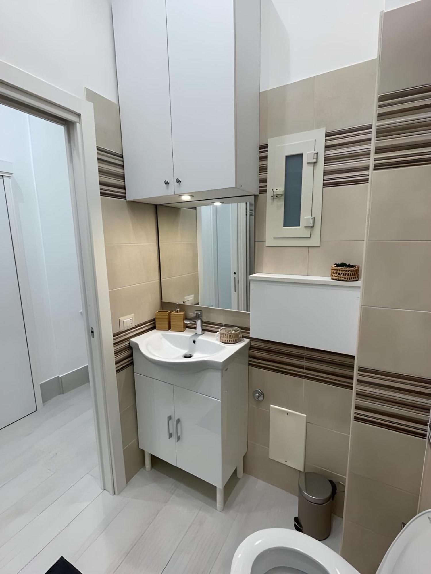 Il Vicoletto Del Castello Hotell Neapel Exteriör bild